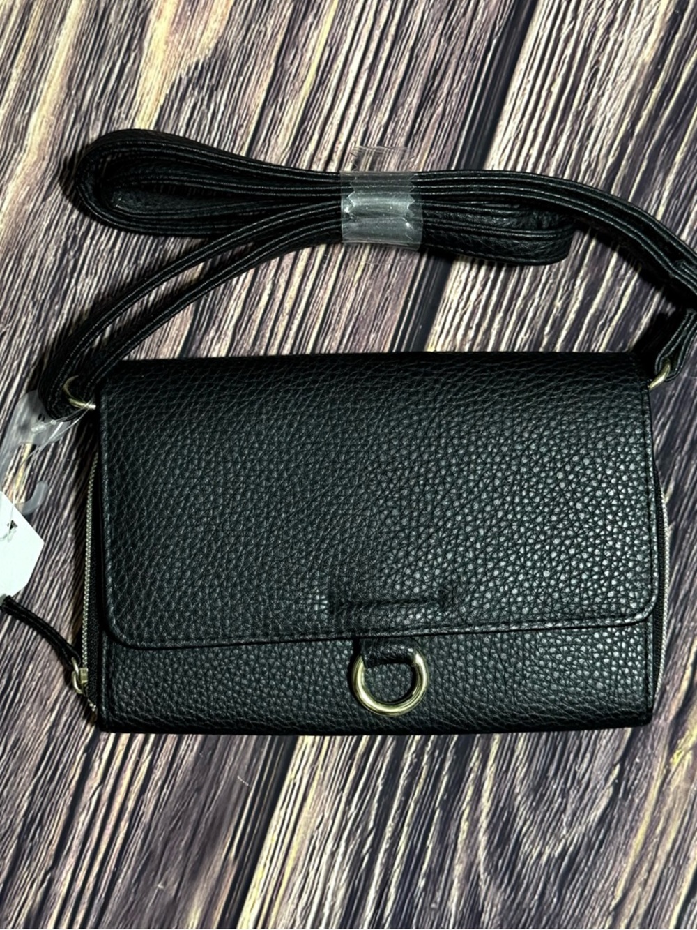 NWT Classic Black Pebbled Crossbody Bag by Time and Tru